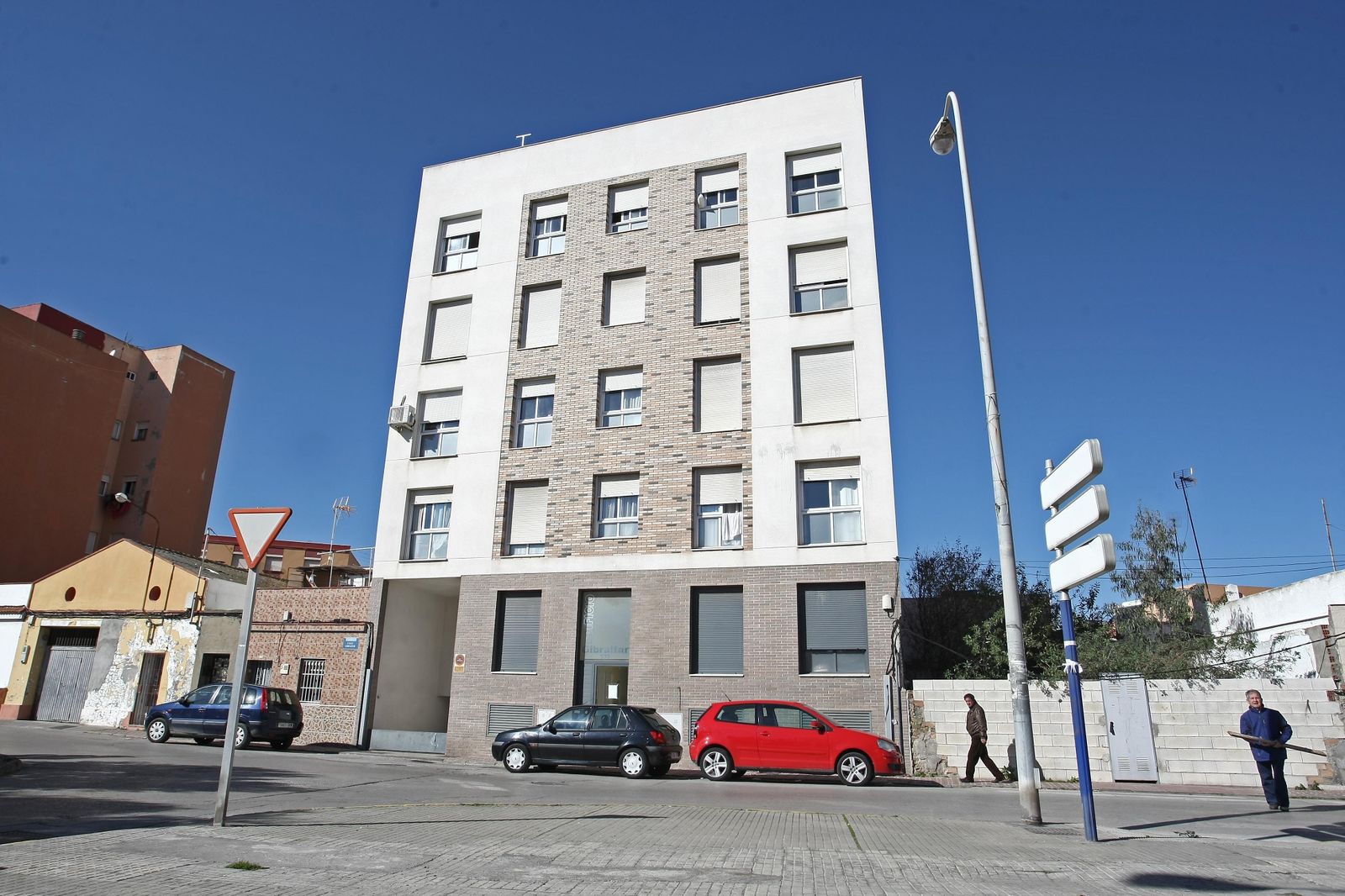 670fddaf-e5a1-4ae6-91d0-de8b70874a40_source-aspect-ratio_1600w_0